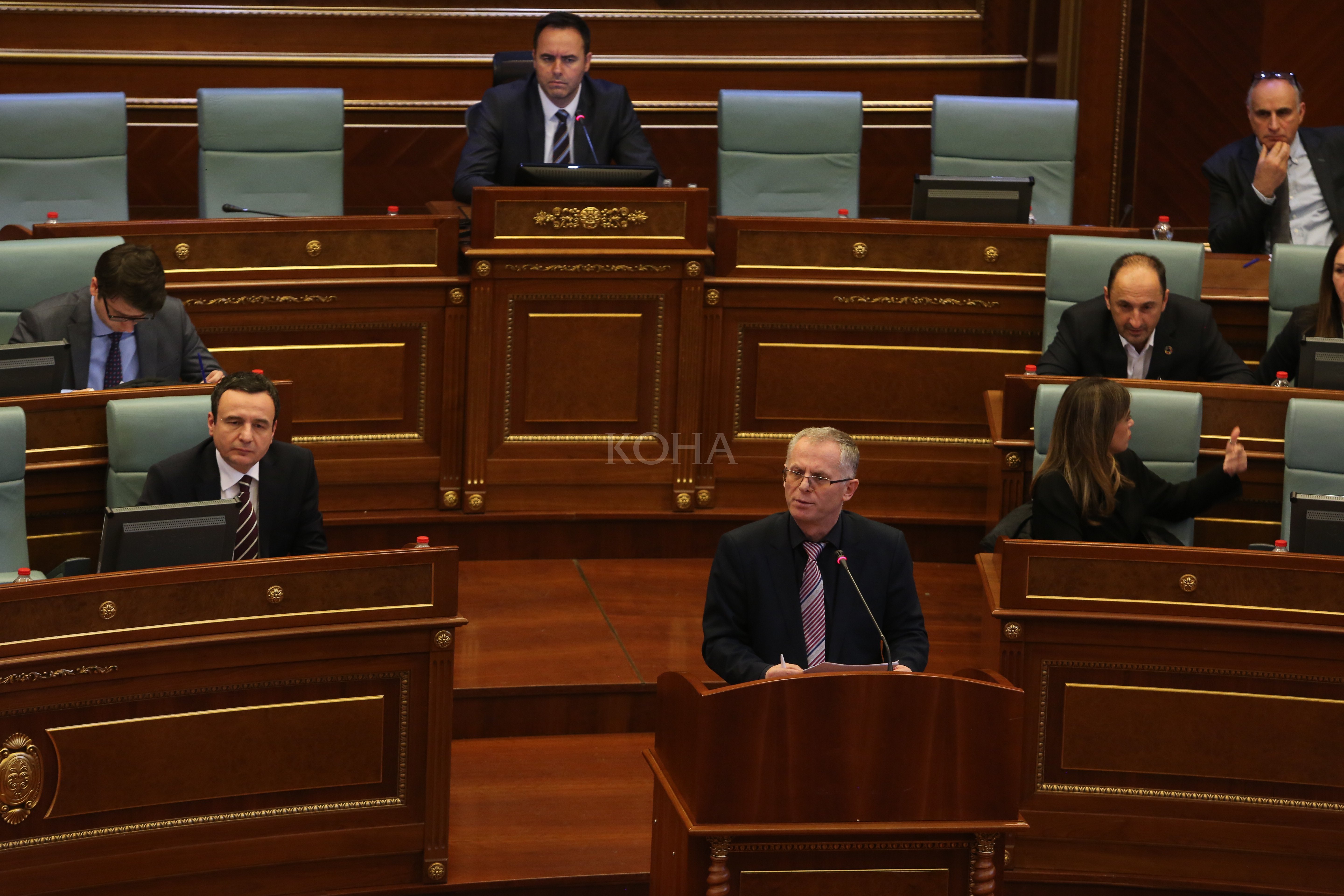Instituti “Musine Kokalari”: Qeveria të distancohet nga gjuha seksiste e Bislimit