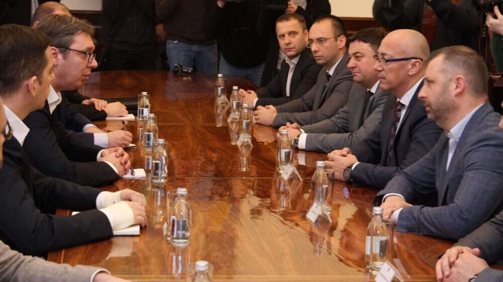 Vuçiqi paralajmëron platformë të përbashkët me politikanët serbë të Kosovës