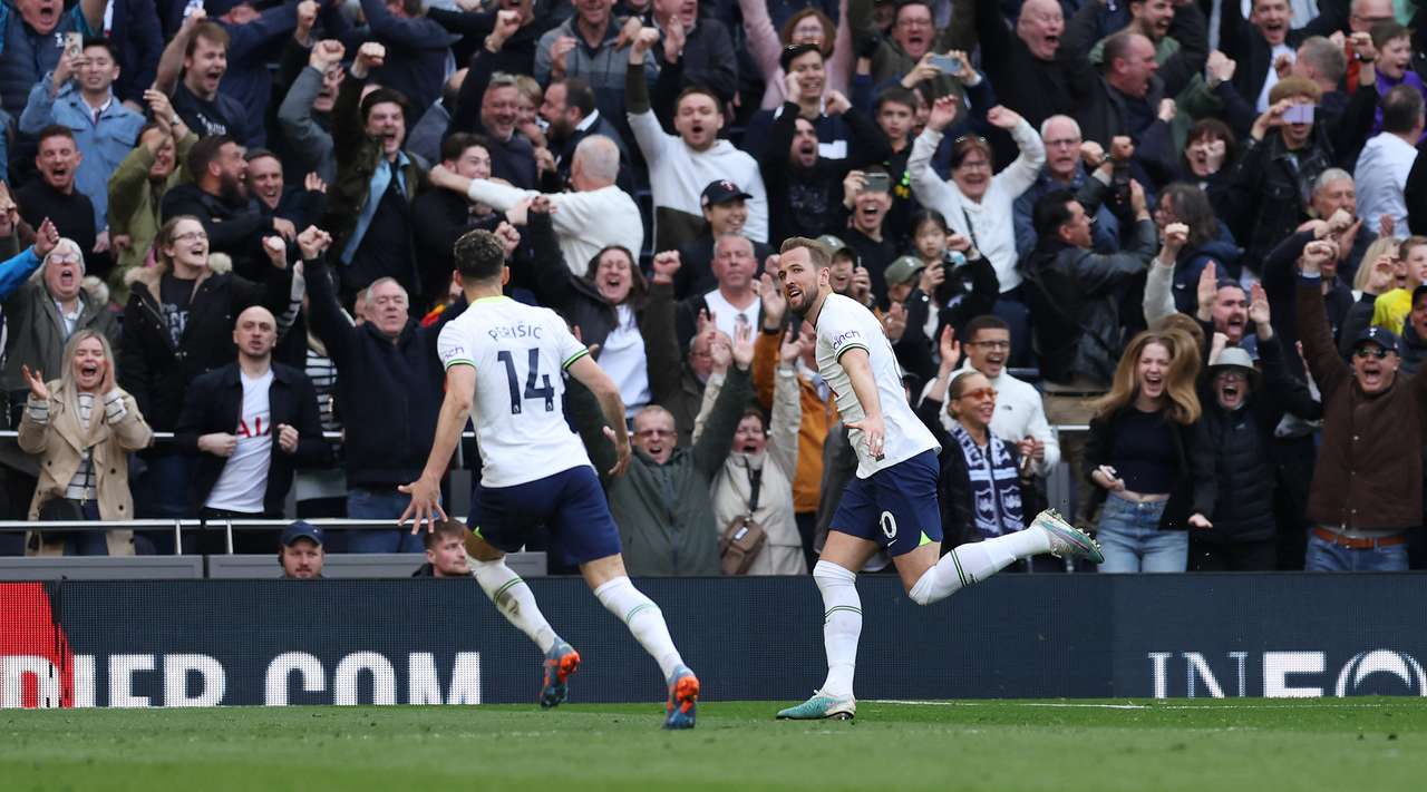Tottenhami s’heq dorë nga “Championsi”, mposht Brightonin në duelin e tensionuar