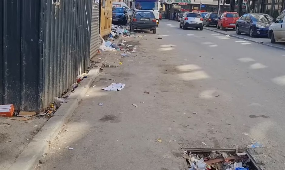 Rruget e papasterta ne Fushe-Kosove