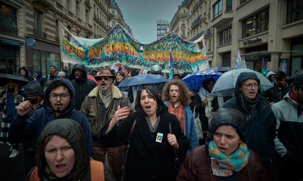 Gjykata franceze jep vendimin final për planin e Macronit për rritjen e moshës së pensionit