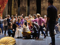 Ka mbi dhjetë ditë prej kur sopranoja Elbenita Kajtazi ka filluar provat për rolin e Micaelas në operën “Carmen”, e cila do të jepet në “Opera Comique” në Paris