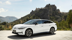 Debuton vetura kryesore elektrike e Volkswagenit