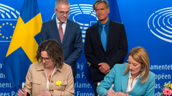 Nënshkruhet vendimi për liberalizimin e vizave