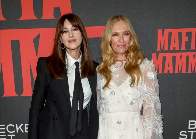 Toni Collette dhe Monica Bellucci bashkë në komedinë “Mafia Mamma”