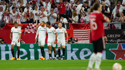Maguire s’i ndal gabimet, Sevilla në epërsi të hershme