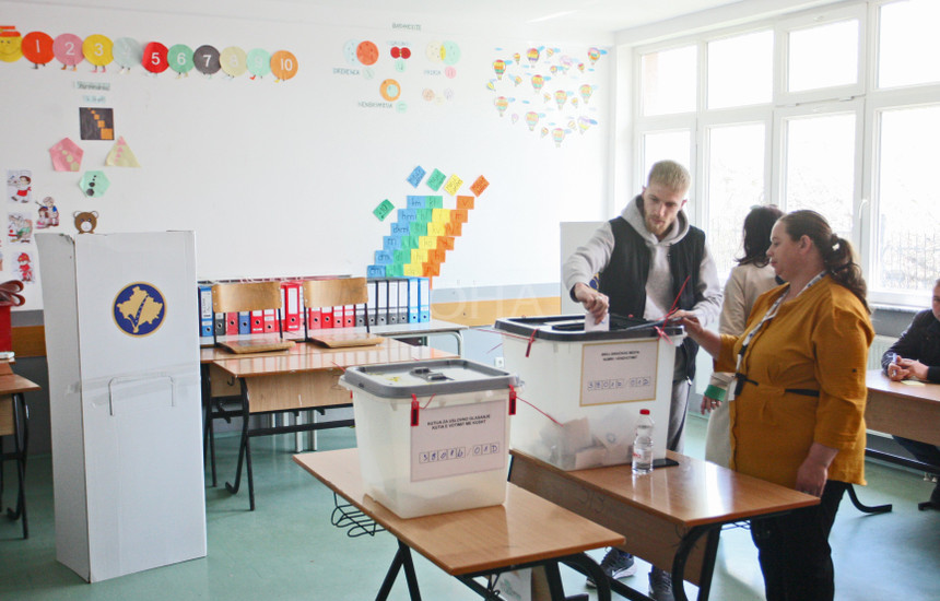 Zgjedhjet ne veri, votimet ,