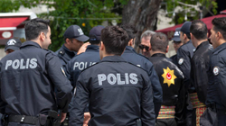 Turqia kryen arrestime masive me cak zonat kurde