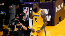 Lakers e Heat nga një fitore larg eliminimit të favoritëve