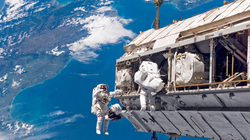 A jeni gati të ecni në hapësirë, pyet NASA