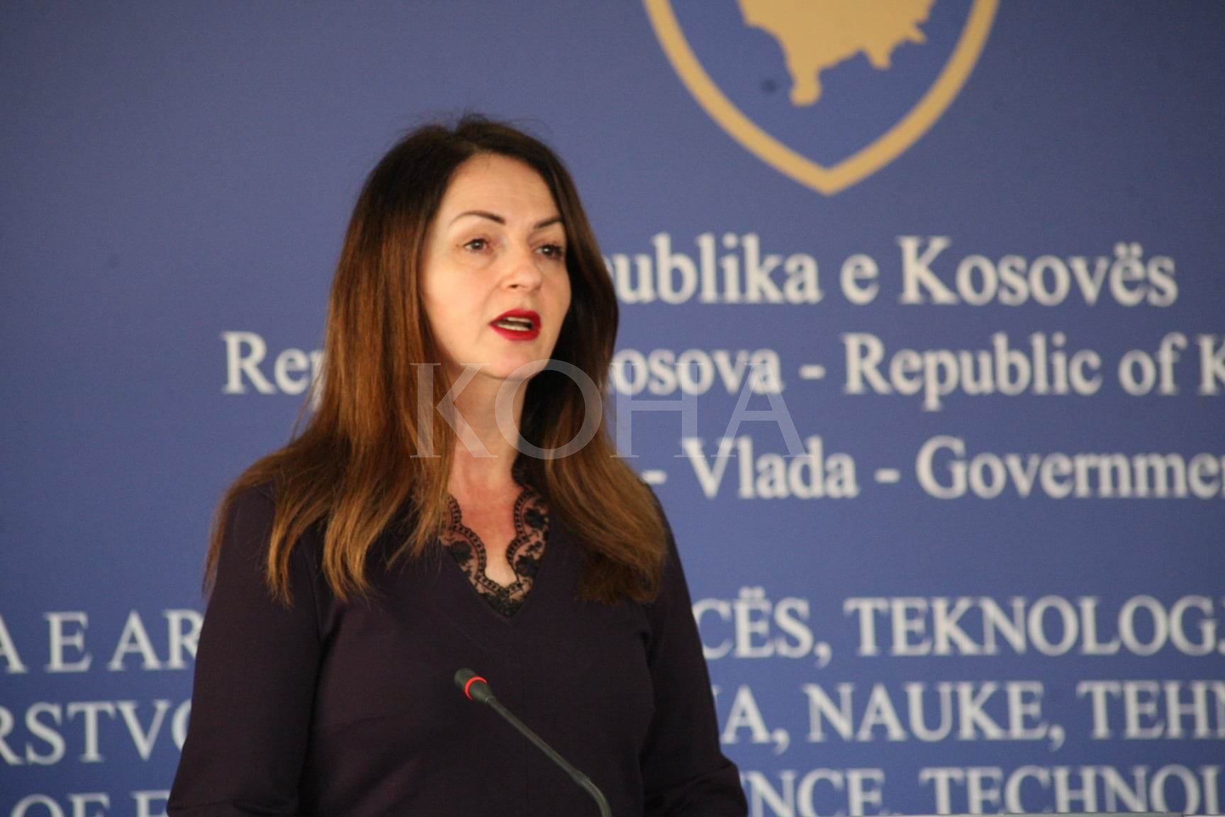 Nagavci: Do të rishikojmë tekstet shkollore të gjuhës shqipe dhe matematikës