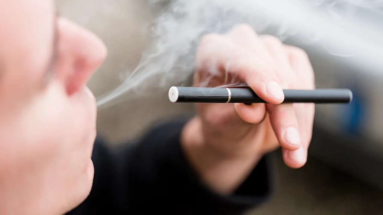 L'Australie avec la loi contre les cigarettes lectroniques - KOHA.net