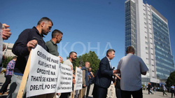 Punëtorët e sigurimit fizik në KEK i kërkojnë Qeverisë e Bordit që t’i përfshijnë në kuadër të shtetit