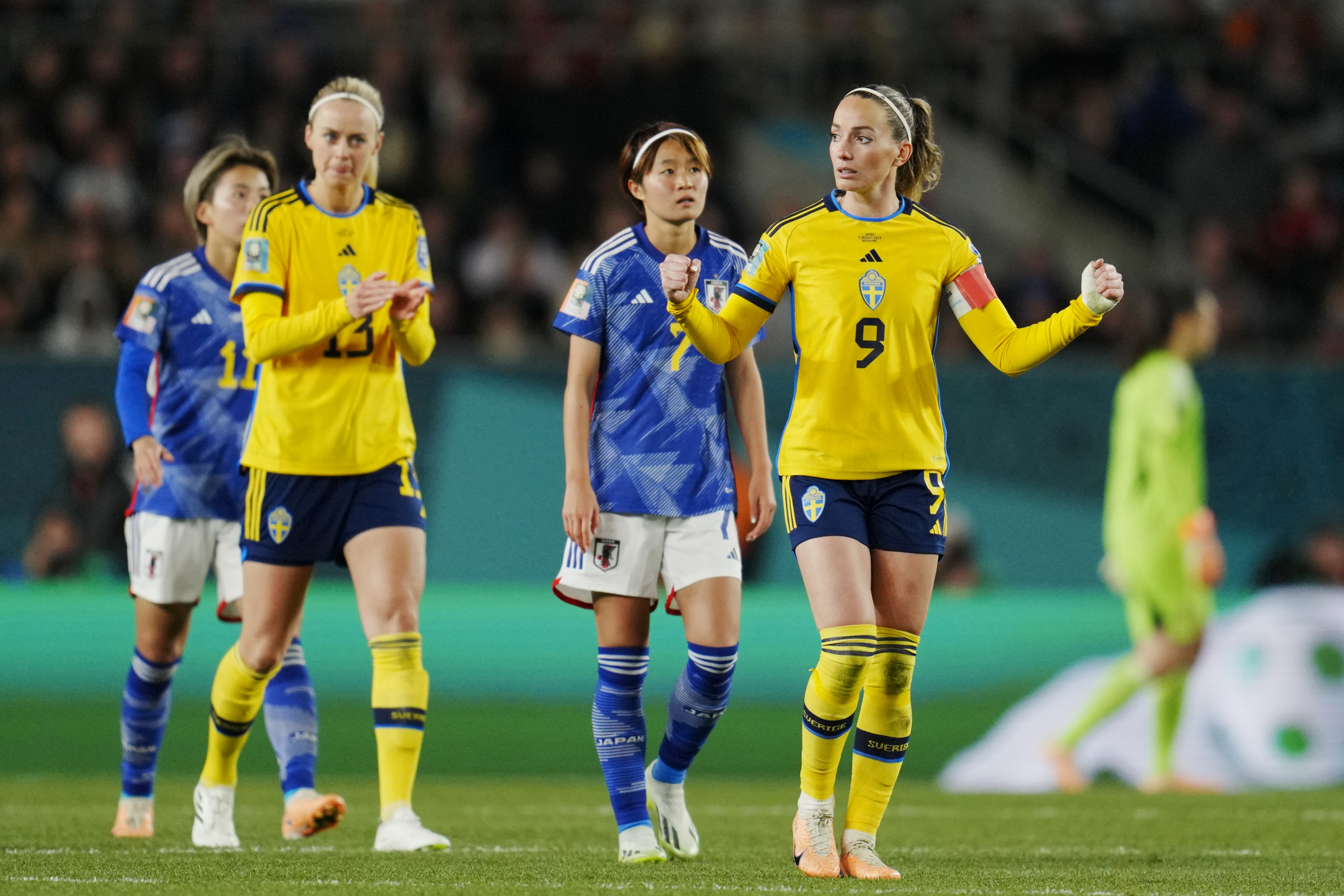 Asllani po e udhëheq si kapitene Suedinë drejt suksesit të ëndërruar