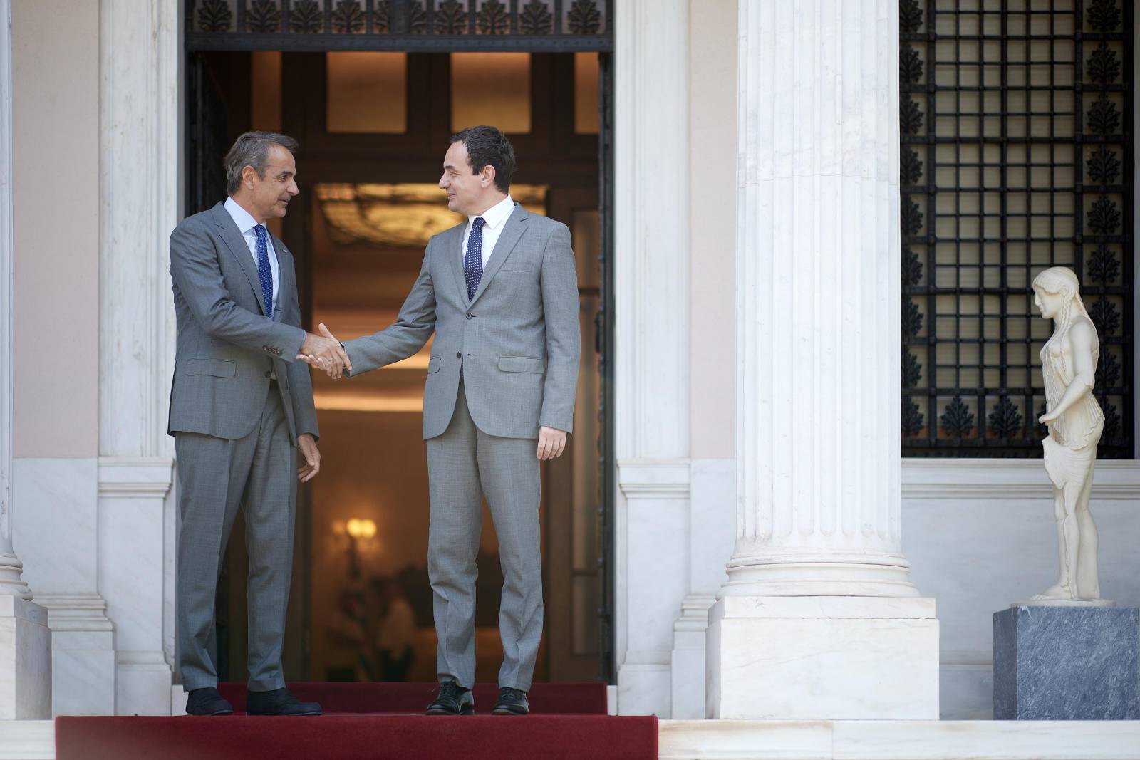 Kurti: Me Greqinë gëzojmë raporte të mira, të shtohen lidhjet ekonomike