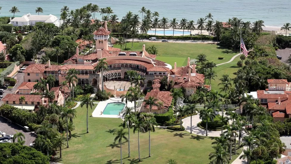 Drejtori i IT-ve në Mar-a-Largo implikon Trumpin në rastin e dokumenteve të klasifikuara