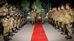 Batalioni italian nga Forca Rezervë e NATO-s vendoset në Kosovë