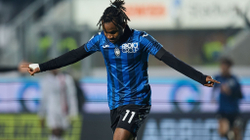Atalanta fiton derbin ndaj Milanit në fund