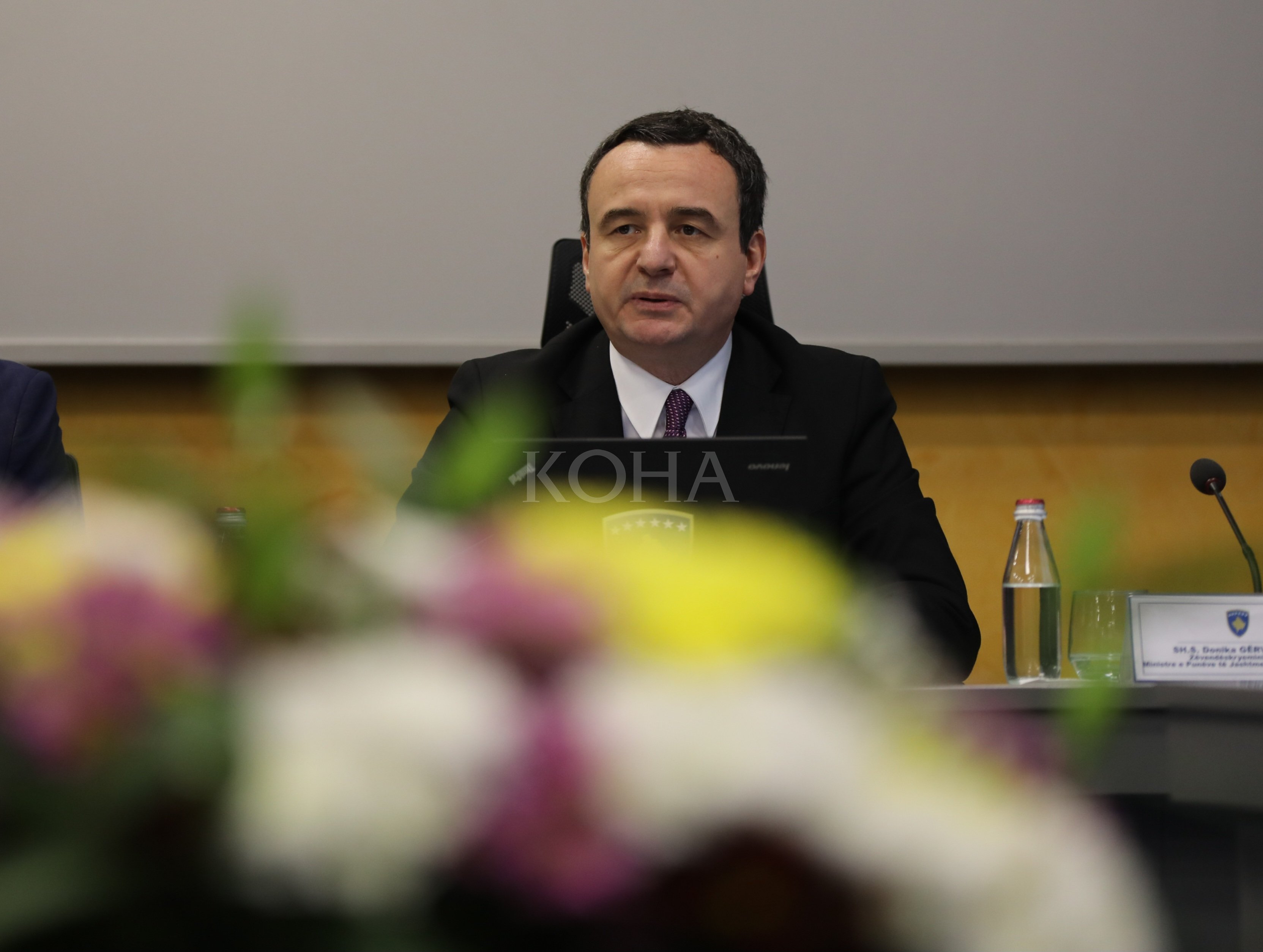 Kurti: Defektet në sistemin e arsimit s’mund të rregullohen përnjëherë e shpejt