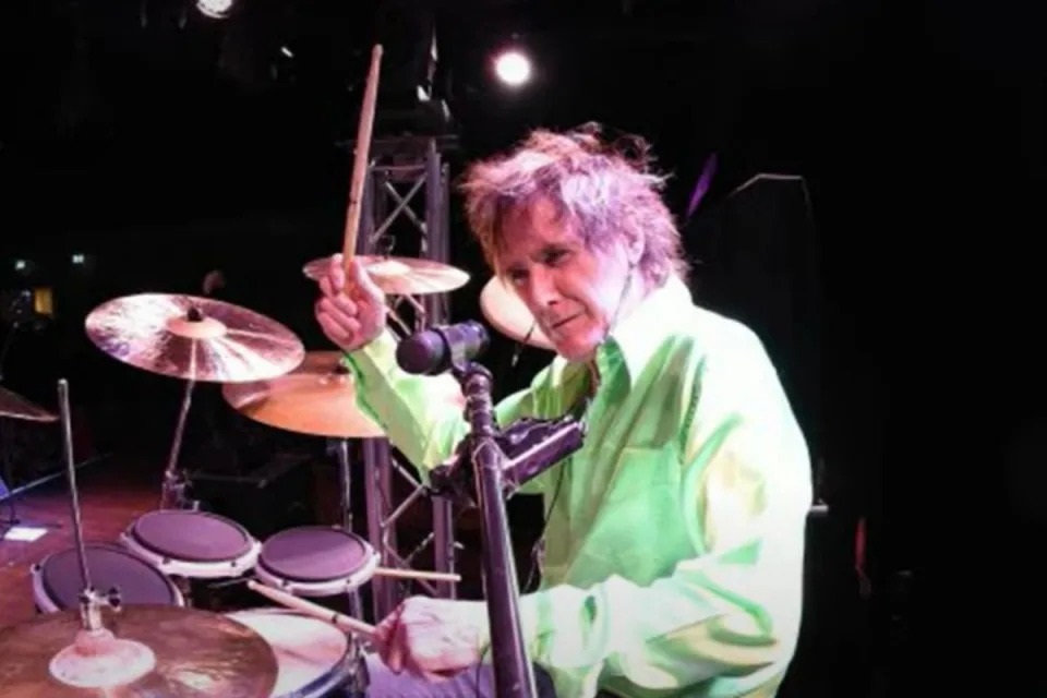 Colin Burgess – bateristi që shenjoi historinë e rockut me “AC/DC”