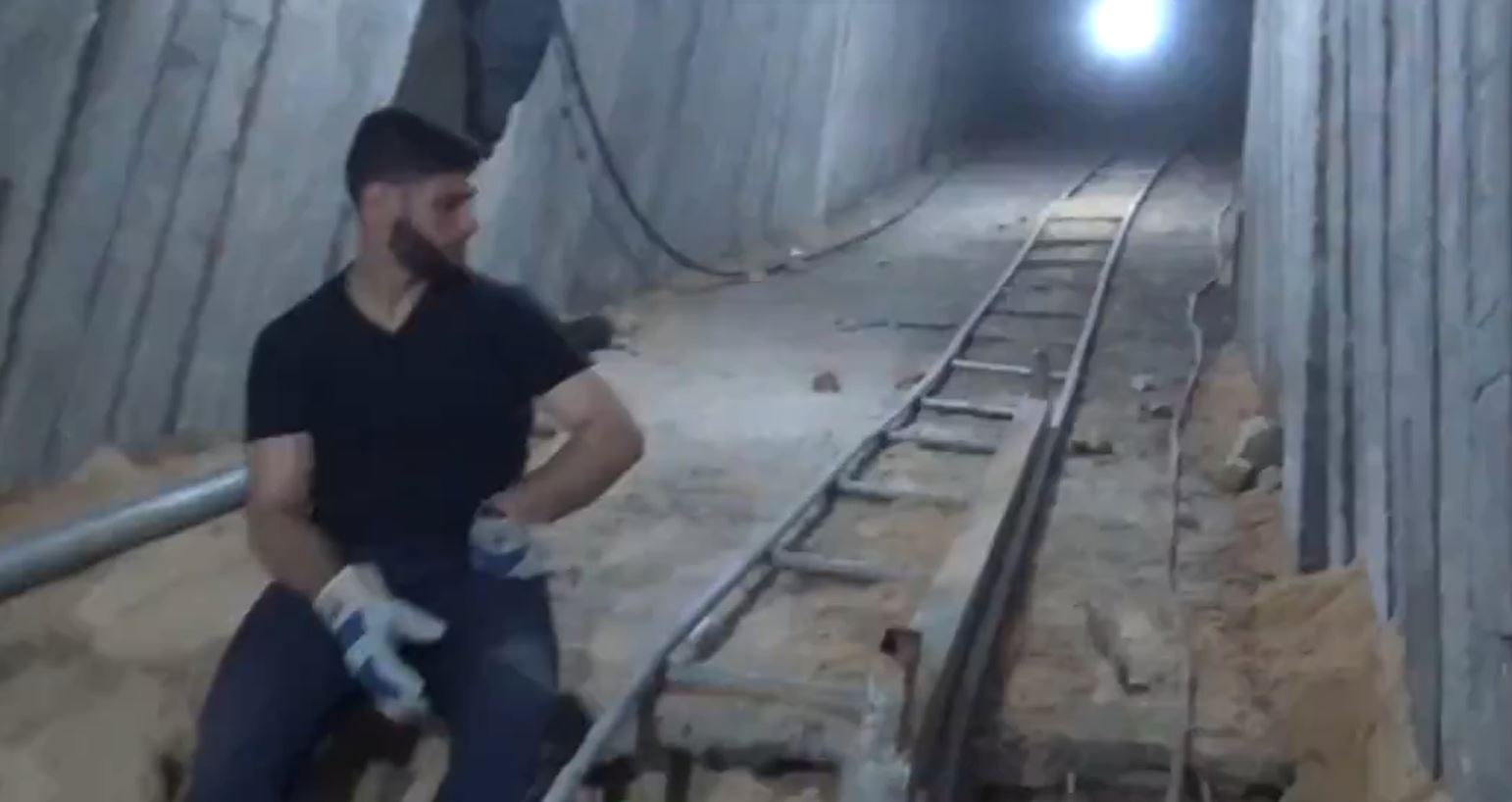Izraeli zbulon tunelin më të gjatë në Gaza që u përdor nga Hamasi