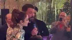 Jennifer Lopez dhe Ben Affleck mbledhin miqtë për festë në shtëpinë e tyre