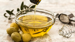 Si e mbron shëndetin e zemrës vaji i ullirit