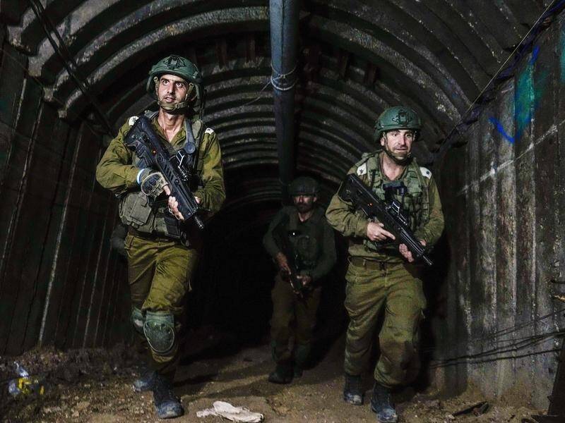Izraeli thotë se ka gjetur rrjetin e tuneleve që çojnë në shtëpitë e liderëve të Hamasit
