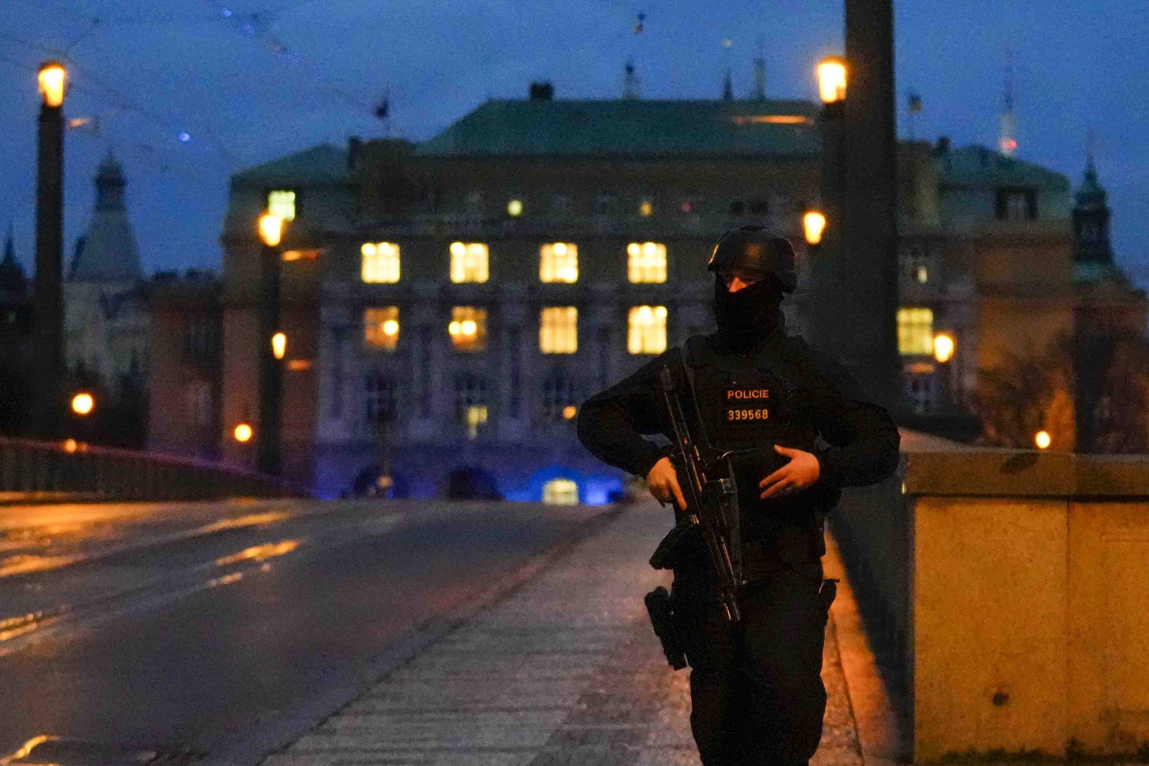 Vrasësi i Pragës dyshohet se kishte lidhje edhe me dy vrasjet që ndodhën javën e kaluar