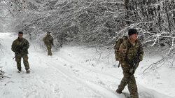 KFOR: Trupat amerikane po patrullojnë afër Leposaviqit