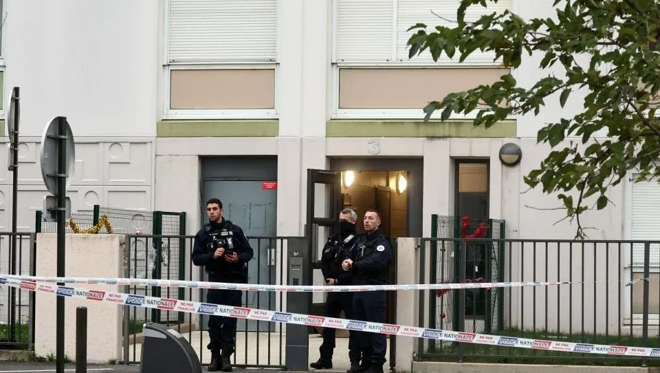 Arrestohet një burrë në Francë, dyshohet se vrau gruan dhe katër fëmijët
