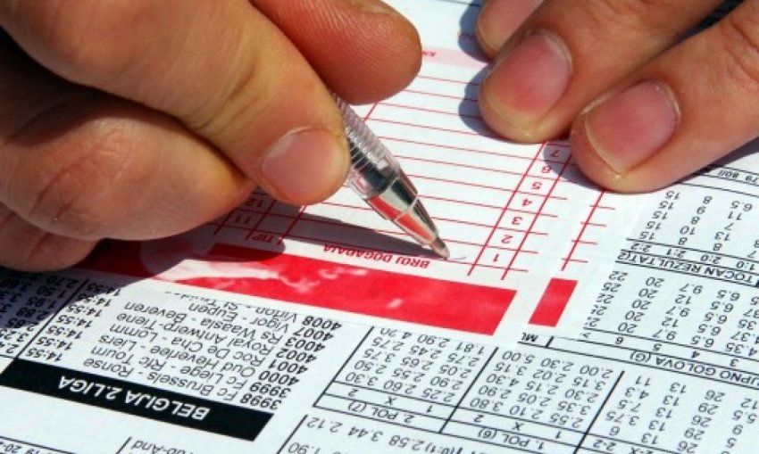 Në sheshin e Skenderajt dyshohet se një lokal shfrytëzohej si bastore