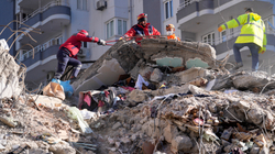 Më shumë se 5,700 ndërtesa të shkatërruar si pasojë tërmetit në Turqi