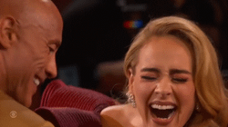 Adele fanse e Dwayne Johnsonit, reagimi i saj pasi e takon për herë të parë