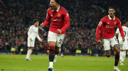 Unitedi barazon me Leedsin në ndeshjen e mbetur