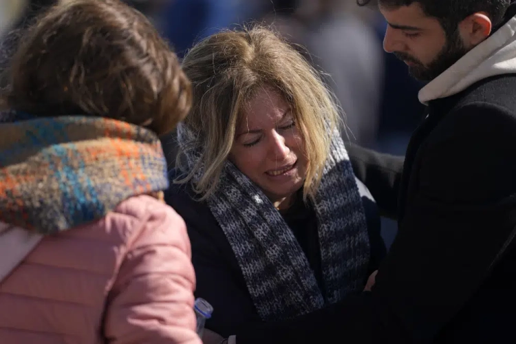 Shkon në mbi 21 mijë numri i të vdekurve në Turqi e Siri