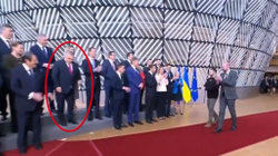 Moment i çuditshëm në BE, Orbani nuk i duartrokiti Zelenskyt