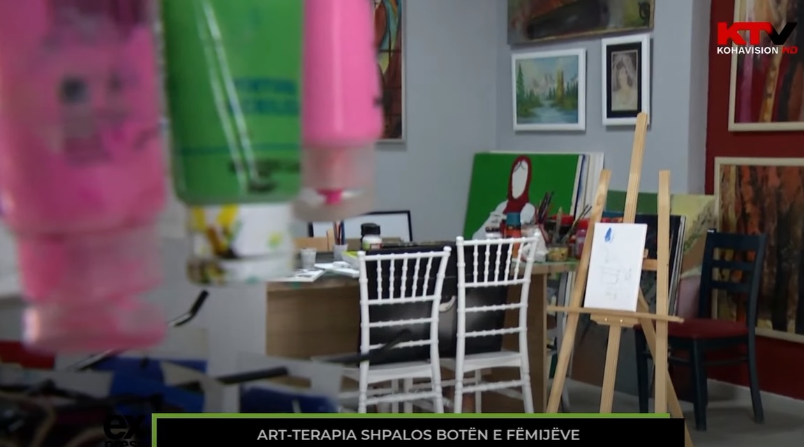 Art-terapia shpalos botën e fëmijëve 