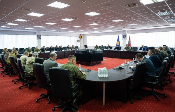 Mehaj: Ushtarët tanë deri më tash kanë nxjerrë katër persona gjallë nga rrënojat në Turqi