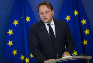 Oliver Varhelyi