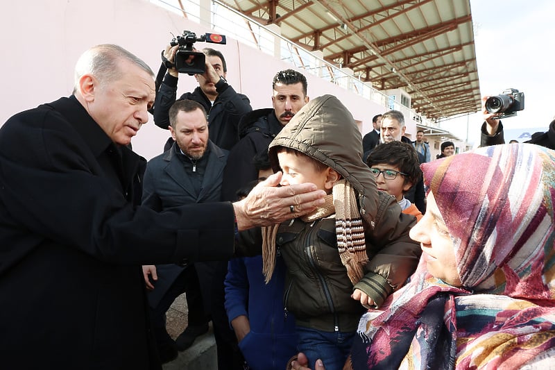 Erdogan: 20 milionë njerëz u prekën nga tërmeti, 8000 njerëz u shpëtuan nga rrënojat