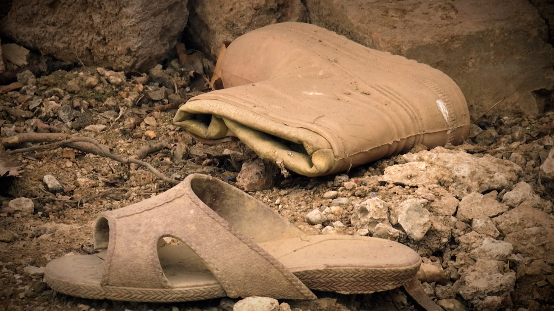 I ngrihet aktakuzë një serbi, mori pjesë në vrasjen e 19 shqiptarëve gjatë luftës