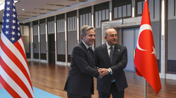 Blinken në Turqi: Përkrahim inkuadrimin e dy vendeve nordike në NATO
