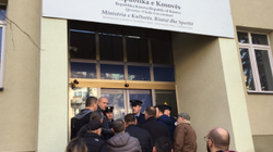 Një pjesë e klubeve të notit proteston para MKRS-së