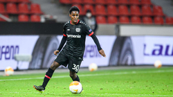 Frimpong mbetet te Leverkuseni