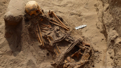 Arkeologët në Peru gjejnë tridhjetë varre të periudhës para inkasve