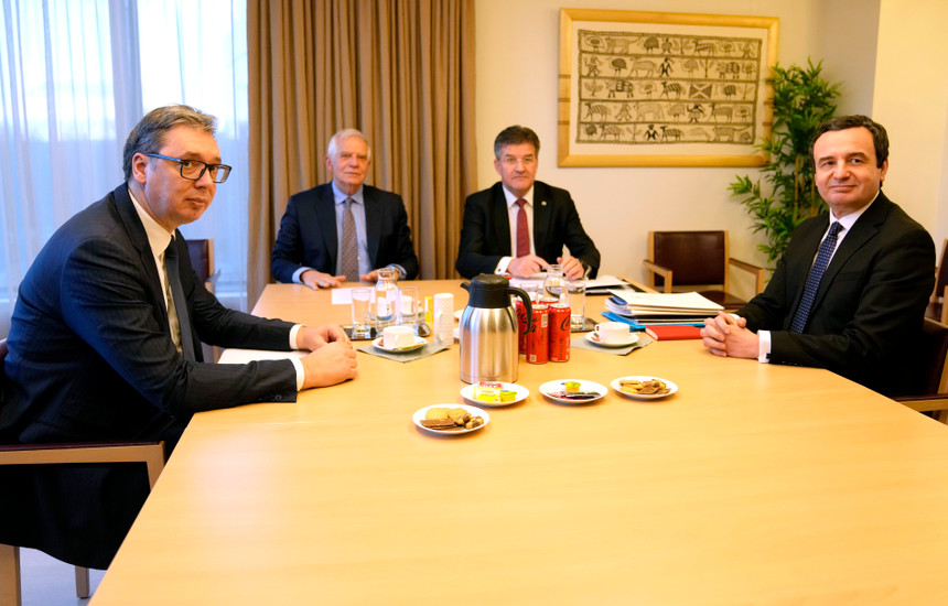 Albin Kurti - Aleksandar Vucic - dialogu - Bruksel