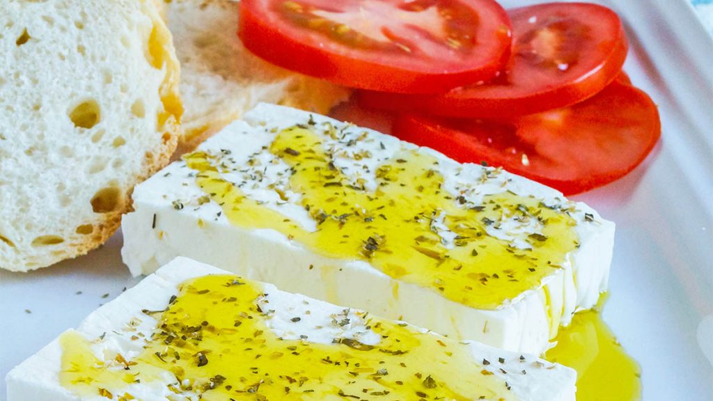 Si ndikon djathi te niveli i sheqerit në gjak