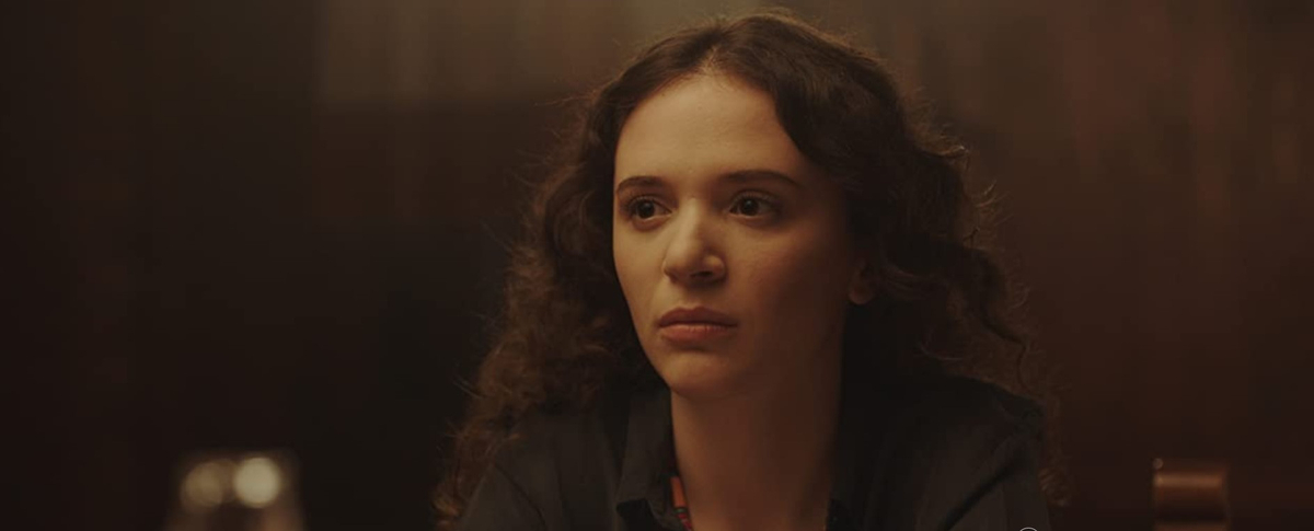 Rozafa Çelaj si Sofia në filmin me të njëjtin titull