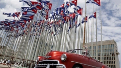 SHBA-ja rikthen shërbimet e vizave në Kubë